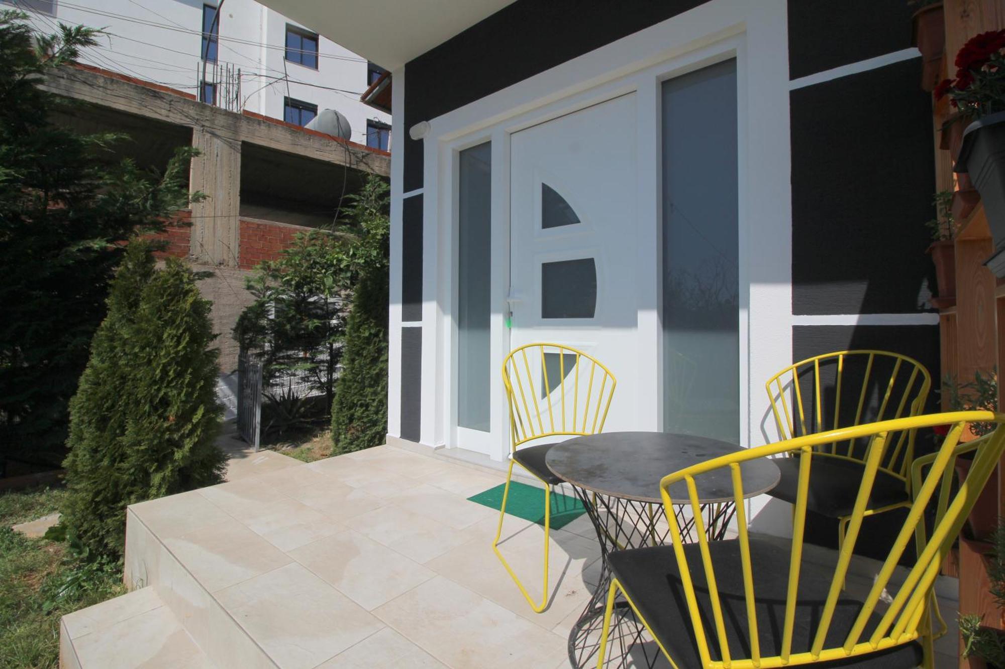 Alis Apartments Sarandë Exterior foto