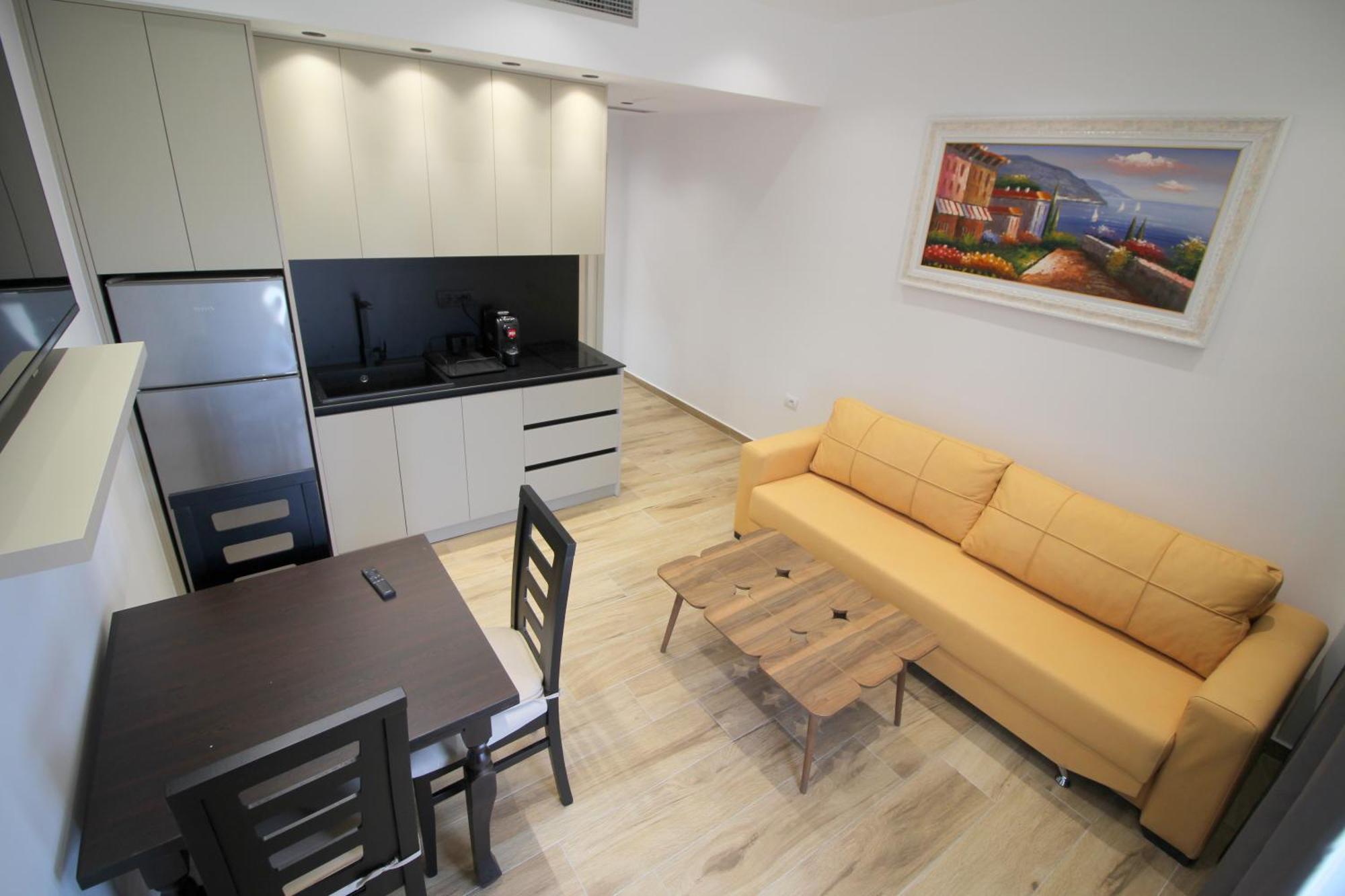 Alis Apartments Sarandë Exterior foto